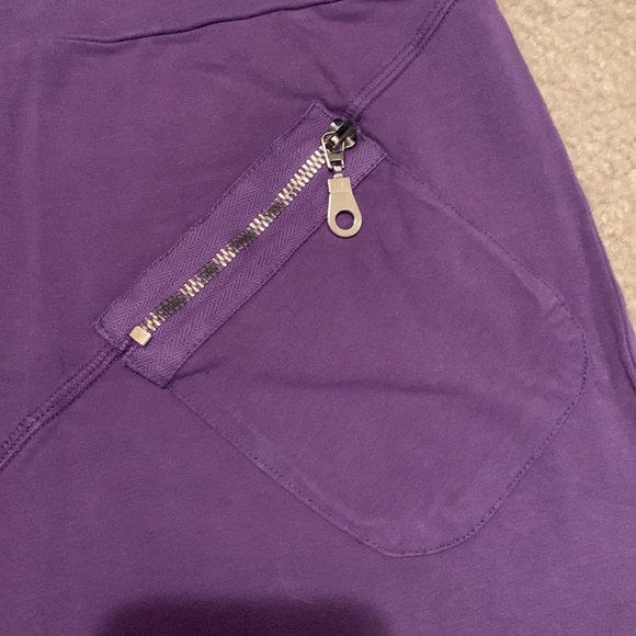 Urban Outfitters mini skirt - Picture 3 of 3